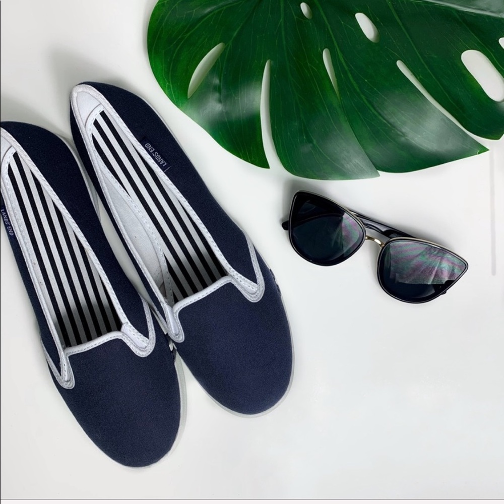 New - LANDS’ END Flat Canvas Shoes Navy/White | 9